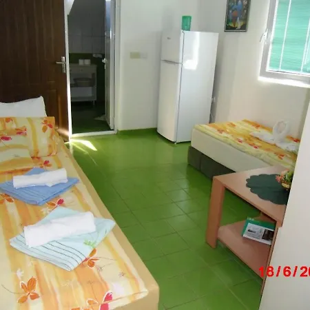 אוהריד Karoski Apartments & Suites מראה חיצוני תמונה