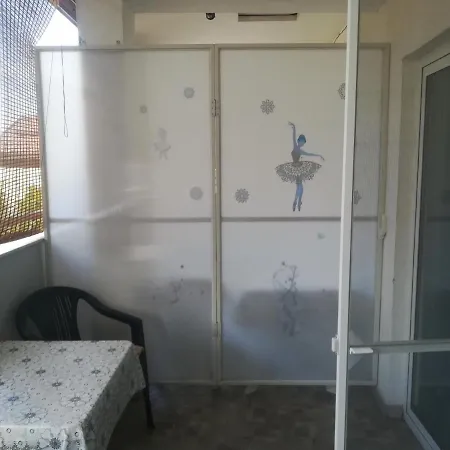 אוהריד Karoski Apartments & Suites מראה חיצוני תמונה