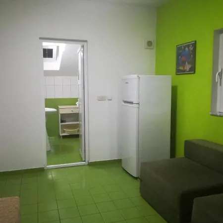 אוהריד Karoski Apartments & Suites מראה חיצוני תמונה