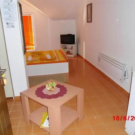 אוהריד Karoski Apartments & Suites מראה חיצוני תמונה