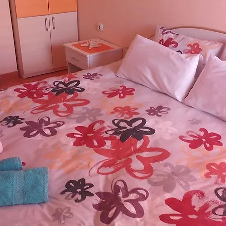 אוהריד Karoski Apartments & Suites מראה חיצוני תמונה